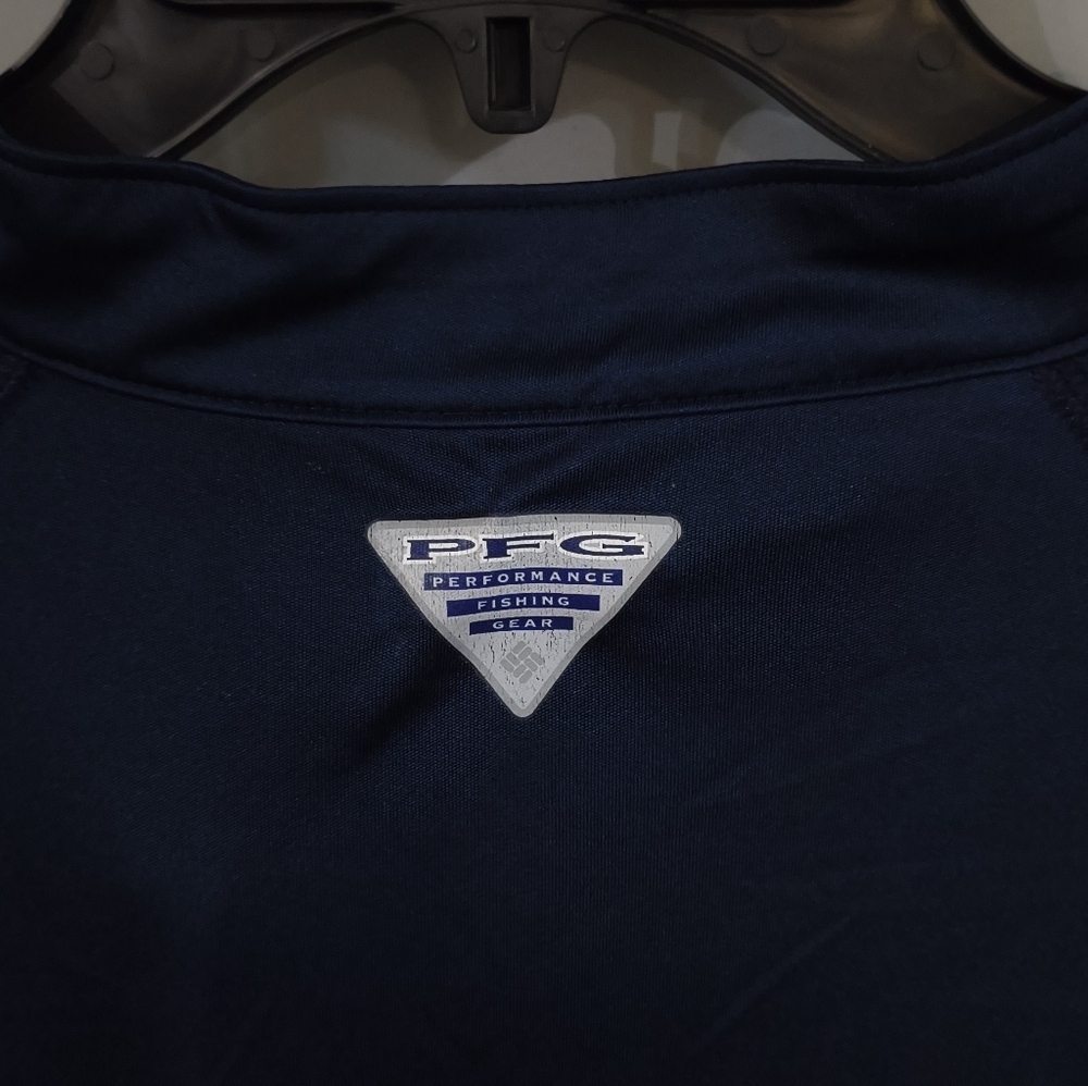 Columbia Navy Long Sleeve Pullover - Picture 5 of 5